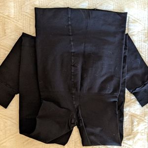 Black maternity compression leggings